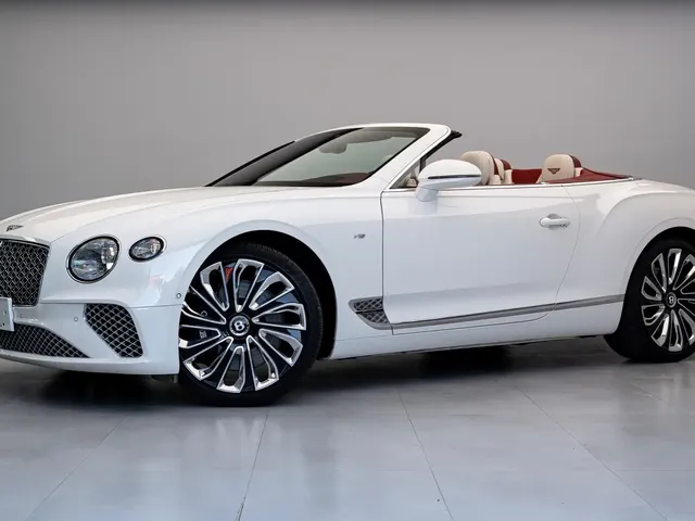 Bentley Continental 2020 4.0T GT V8 Convertible