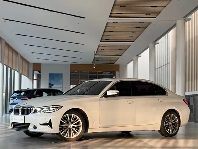 BMW 3 Series 2020 325Li Launch Edition