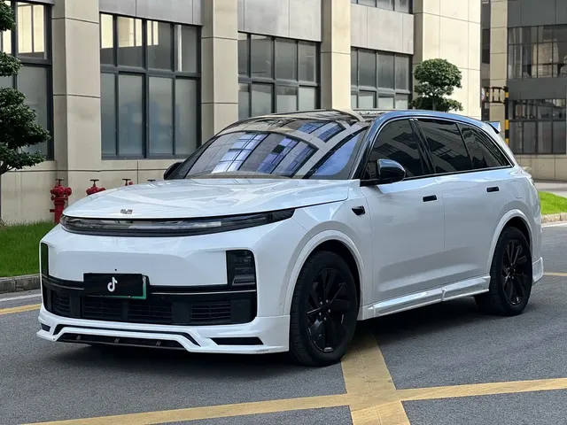 Li Auto L7 2023 Pro