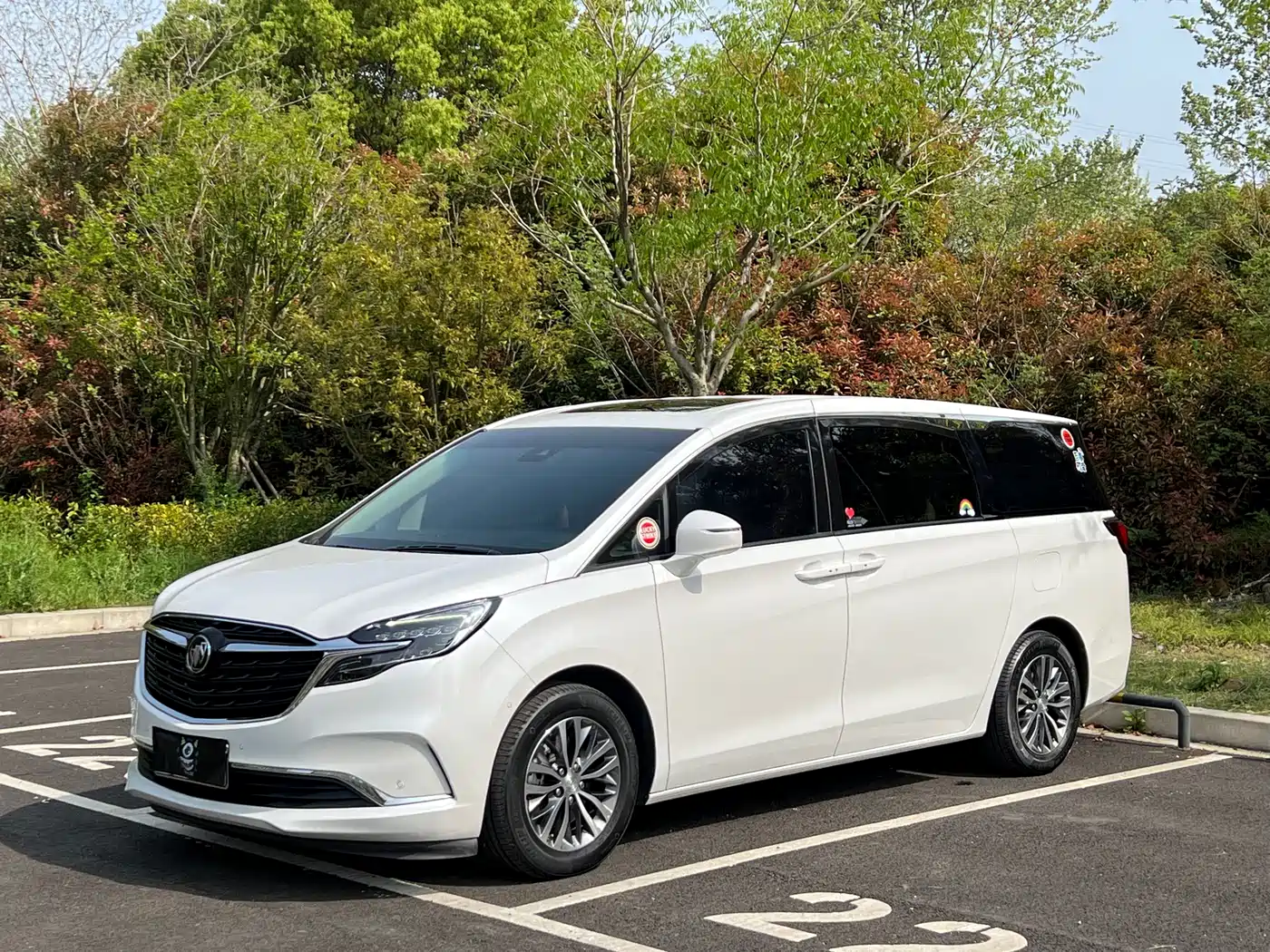 Buick GL8 2022 ES Landmark 653T Premium