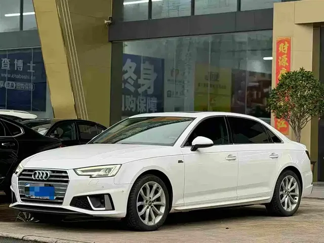 Audi A4L 2019 40 TFSI Fashion (China VI)