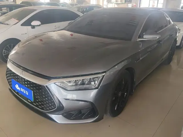 BYD Han 2023 DM-i Champion Edition 121KM Prestige