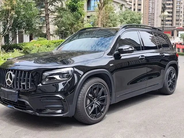 Mercedes-Benz GLB AMG 2024 AMG GLB 35 4MATIC