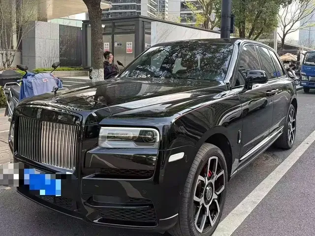 Rolls-Royce Cullinan 2018 5-Seater Version