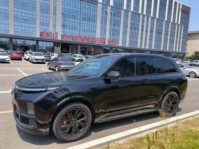 Li Auto Li L8 2023 Air