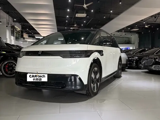 ZEEKR MIX 2025 Smart Driving Edition