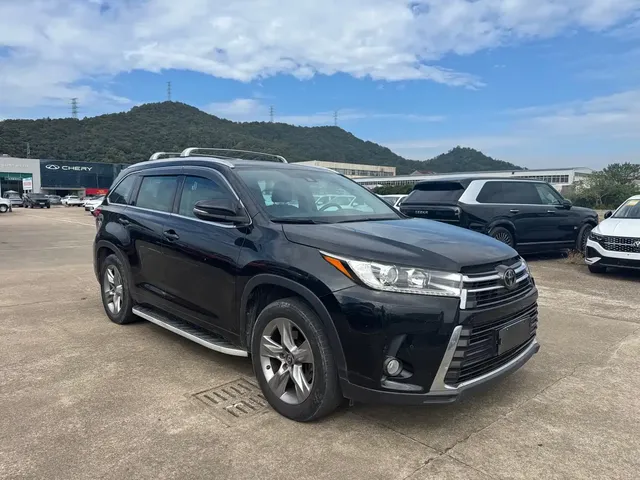Toyota Highlander 2018 2.0T 4WD Premium 7-seater China VI