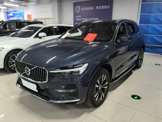 Volvo XC60 2023 B5 AWD Smart Luxury Edition
