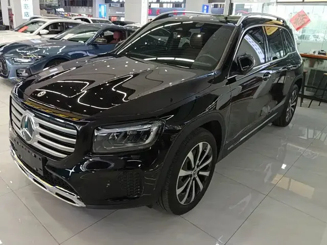 Mercedes-Benz GLB 2025 Model GLB 220 Fashion Style