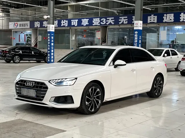 Audi A4L 2022 40 TFSI Fashion Elegance