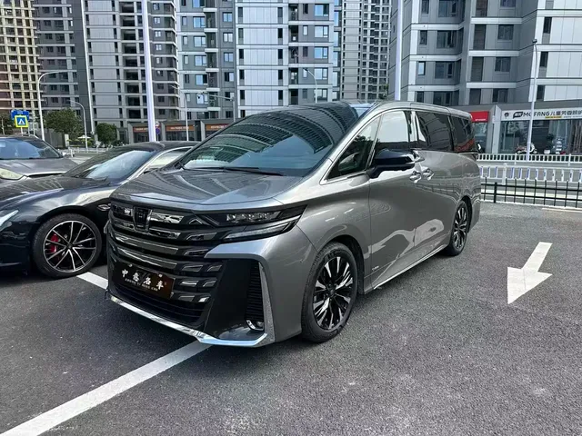 Toyota Vellfire 2024 Crown Hybrid 2.5L Executive Premium Edition