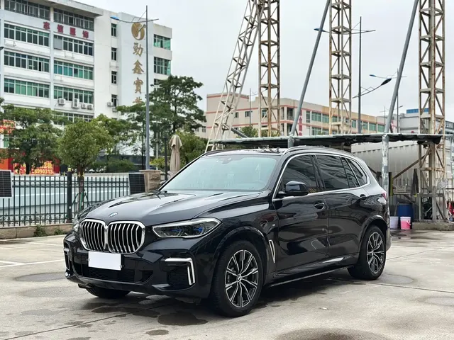 BMW X5 2022 Facelift xDrive 30Li Premium M Sport Package
