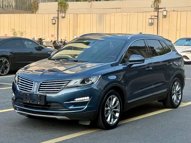 Lincoln MKC 2018 2.0T FWD Elegance Edition