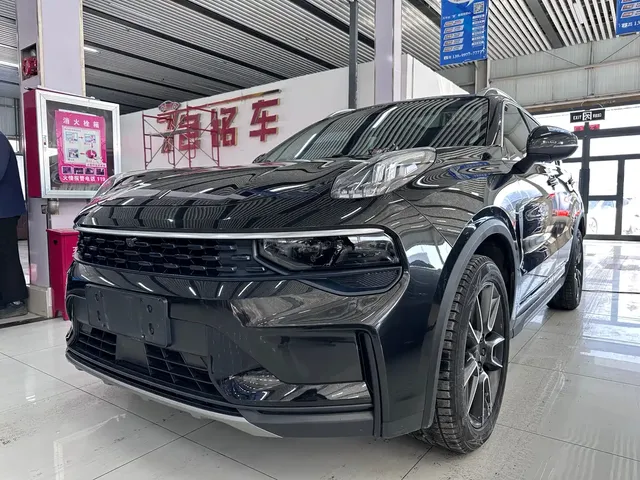 Lynk & Co 01 2021 2.0TD 2WD Shine Pro