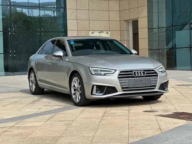 Audi A4L 2019 40 TFSI Fashion (China VI)