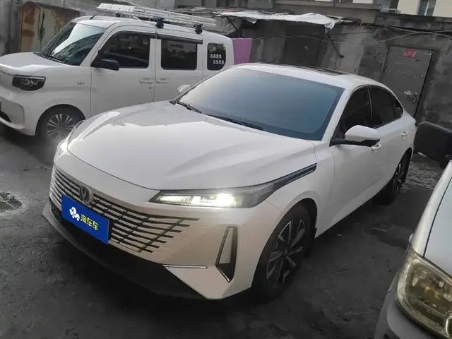 Changan Eado 2025 Blue Whale 1.5T 500Bar Premium