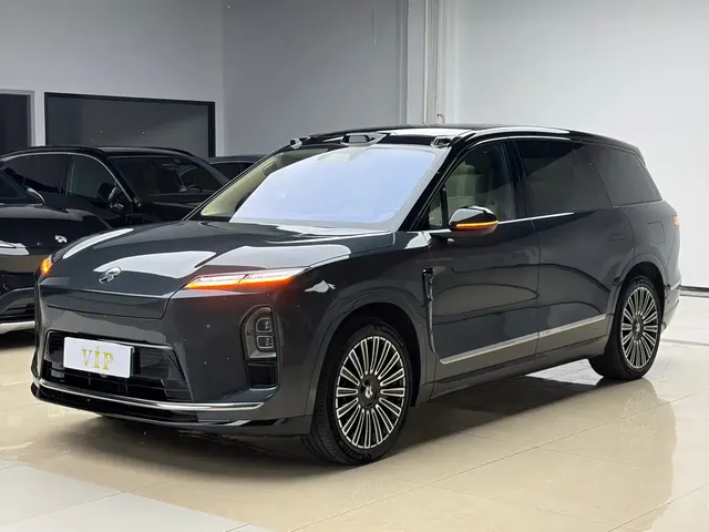 NIO ES8 2025 Model 6-Seat Executive Luxury Edition