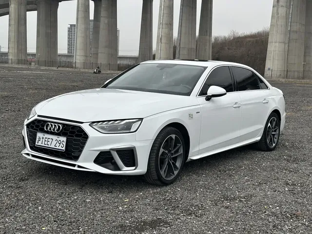Audi A4L 2023 40 TFSI Fashion Elegance