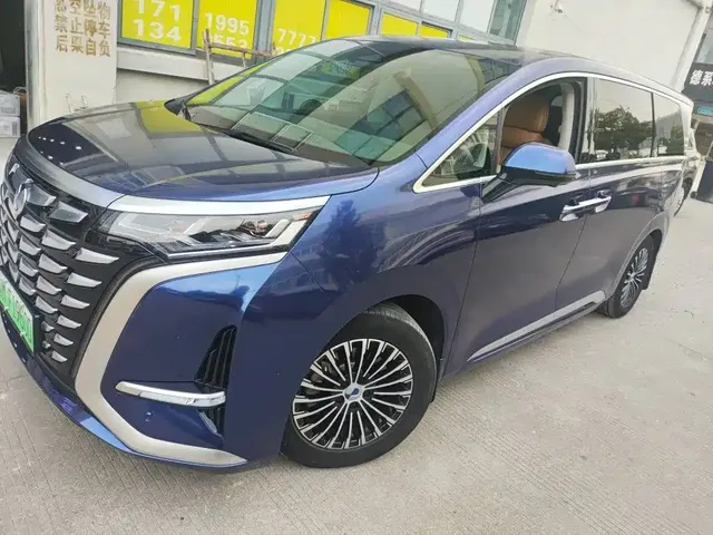 Denza D9 2022 DM-i 970 AWD Flagship