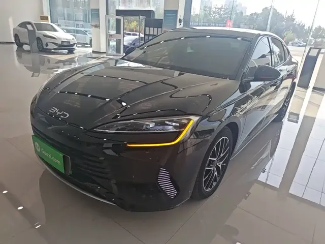 BYD Seal 2023 DM-i 1.5T 121km Flagship