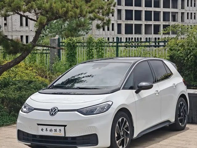 Volkswagen ID.3 2025 Smart Outstanding Edition