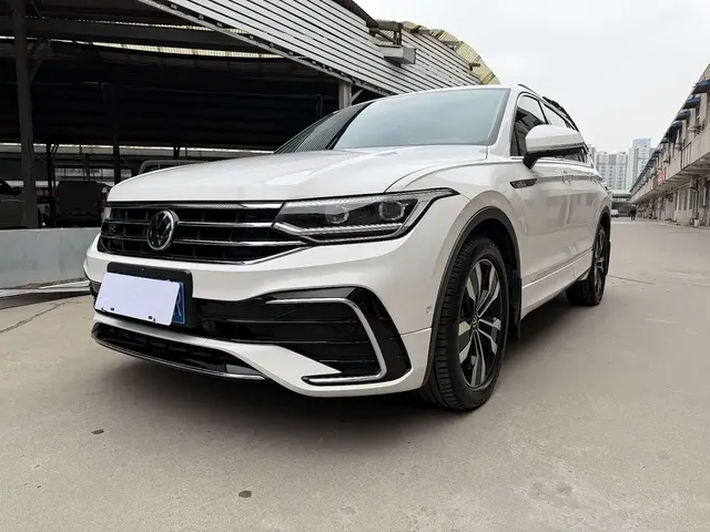 Volkswagen Tiguan L 2022 330TSI Auto 2WD R-Line Premium Edition