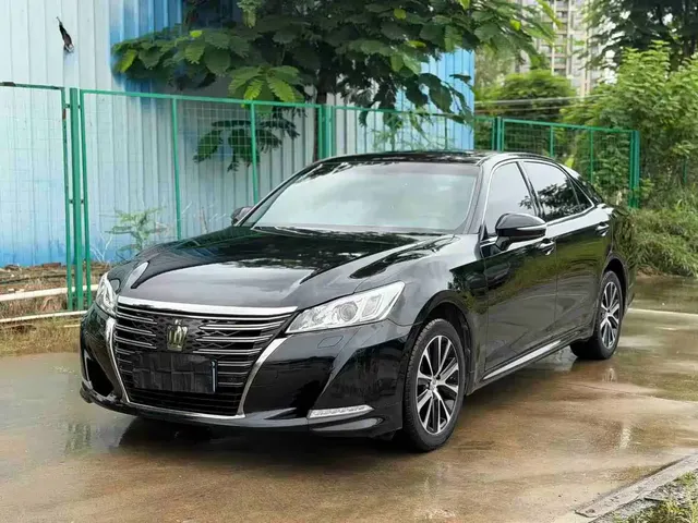 Toyota Crown 2018 2.0T Fashion Edition