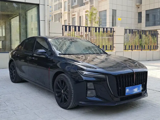 Hongqi H5 2025 1.5T DCT Flag Rhythm 500,000 Units Memorial Edition