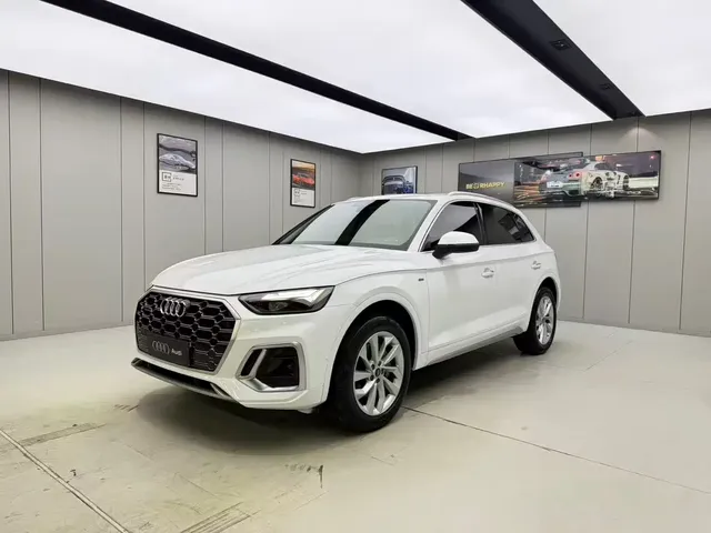 Audi Q5L 2022 40T Luxury Dynamic