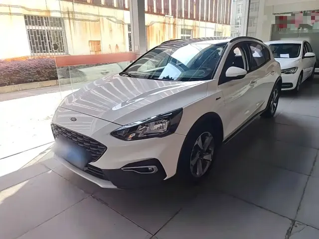 Ford Focus Active 2020 EcoBoost 180 Auto Trendy Edition