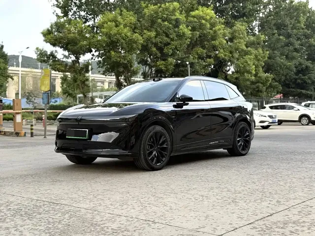 ZEEKR 7X 2025 Model 75kWh RWD Smart Driving Edition