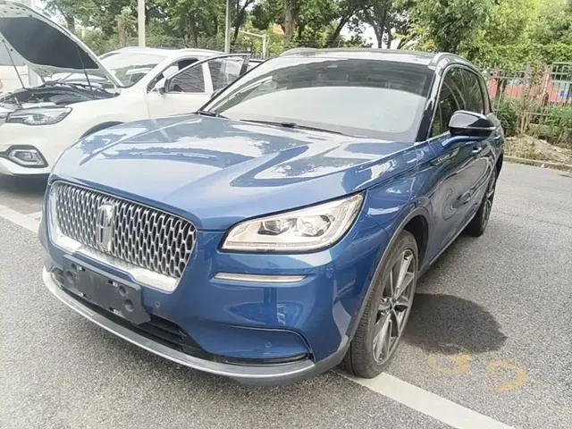 Lincoln Adventurer 2022 2.0T AWD Premium Glory Edition