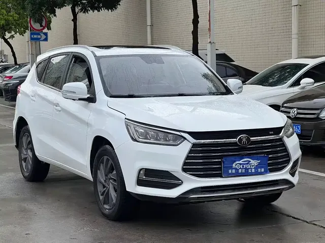 BYD Song 2019 1.5TI Automatic Smart Connection Yueyao Edition