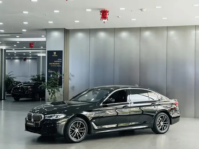 BMW 5 Series 2022 Model Second Facelift 525Li M Sport Package