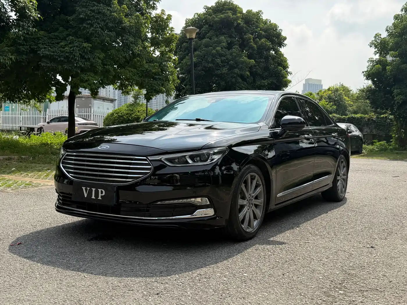 Ford Taurus 2019 EcoBoost 245 Premium Edition