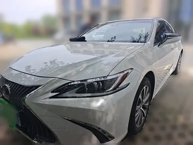 Lexus ES 2020 200 Excellence