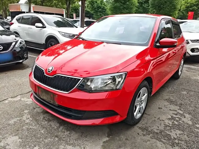Škoda Fabia 2017 1.4L Auto Car Enjoy Edition