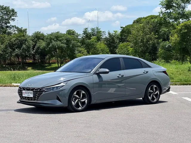 Hyundai Elantra 2022 1.5L CVT GLX Elite Edition