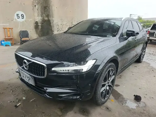 Volvo V90 2020 Facelift Cross Country T5 AWD Inscription