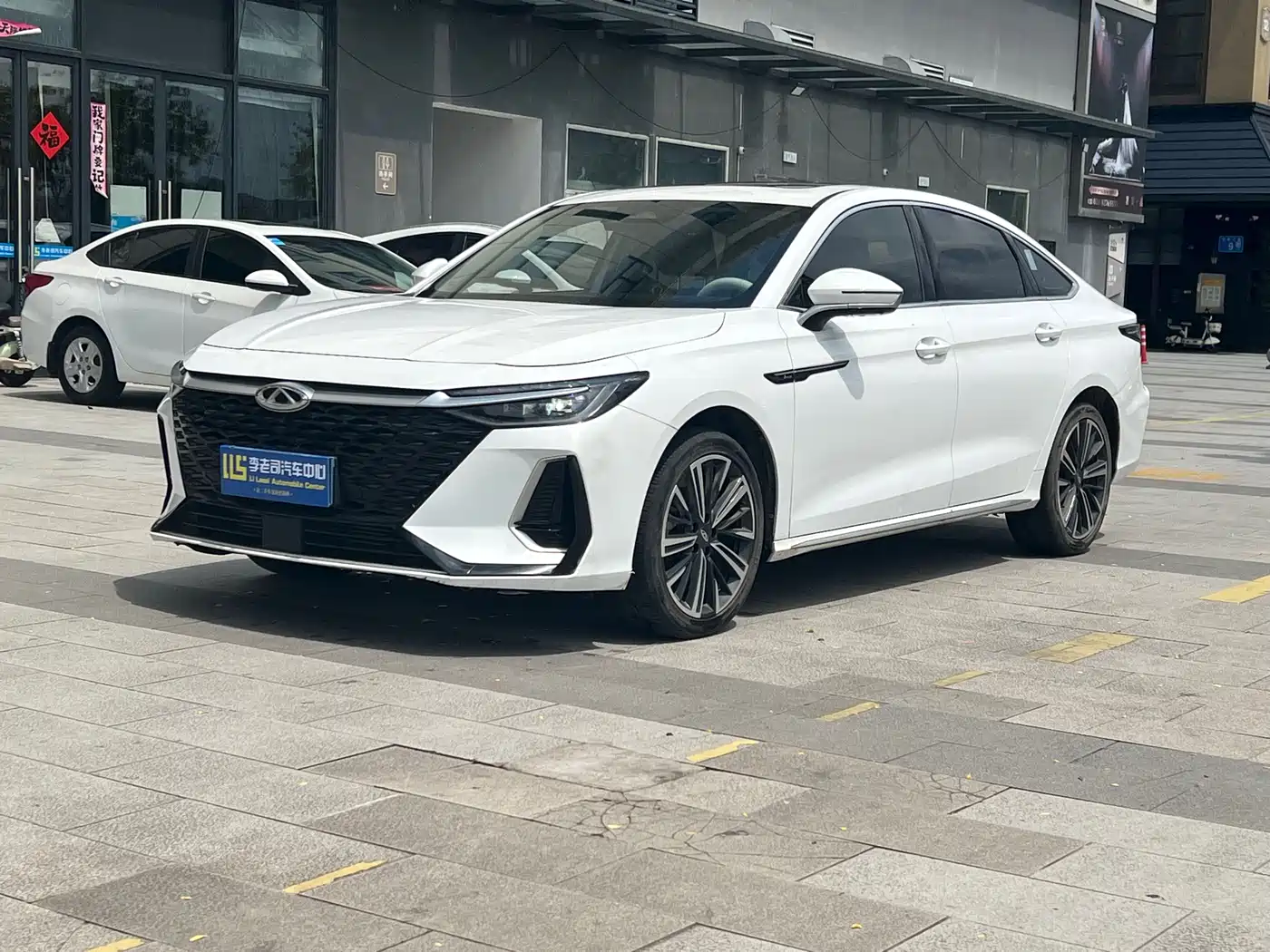 Chery Arrizo 8 2022 1.6T DCT Yi