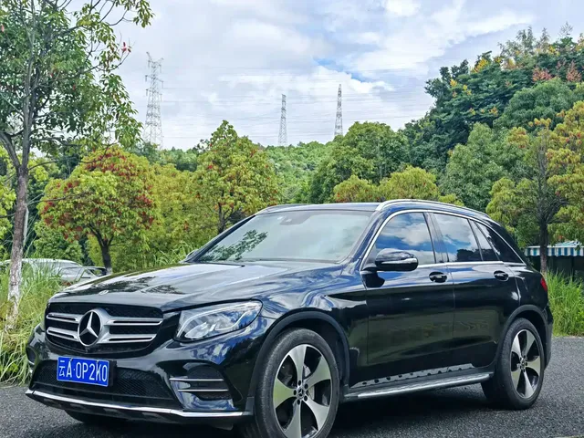 Mercedes-Benz GLC 2018 GLC 260 4MATIC Luxury