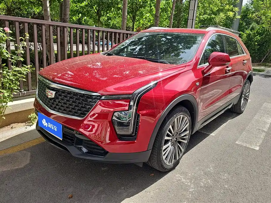 Cadillac XT4 2024 28T 2WD Premium