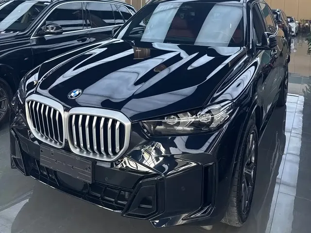 BMW X5 2023 xDrive 30Li Premium M Sport Package