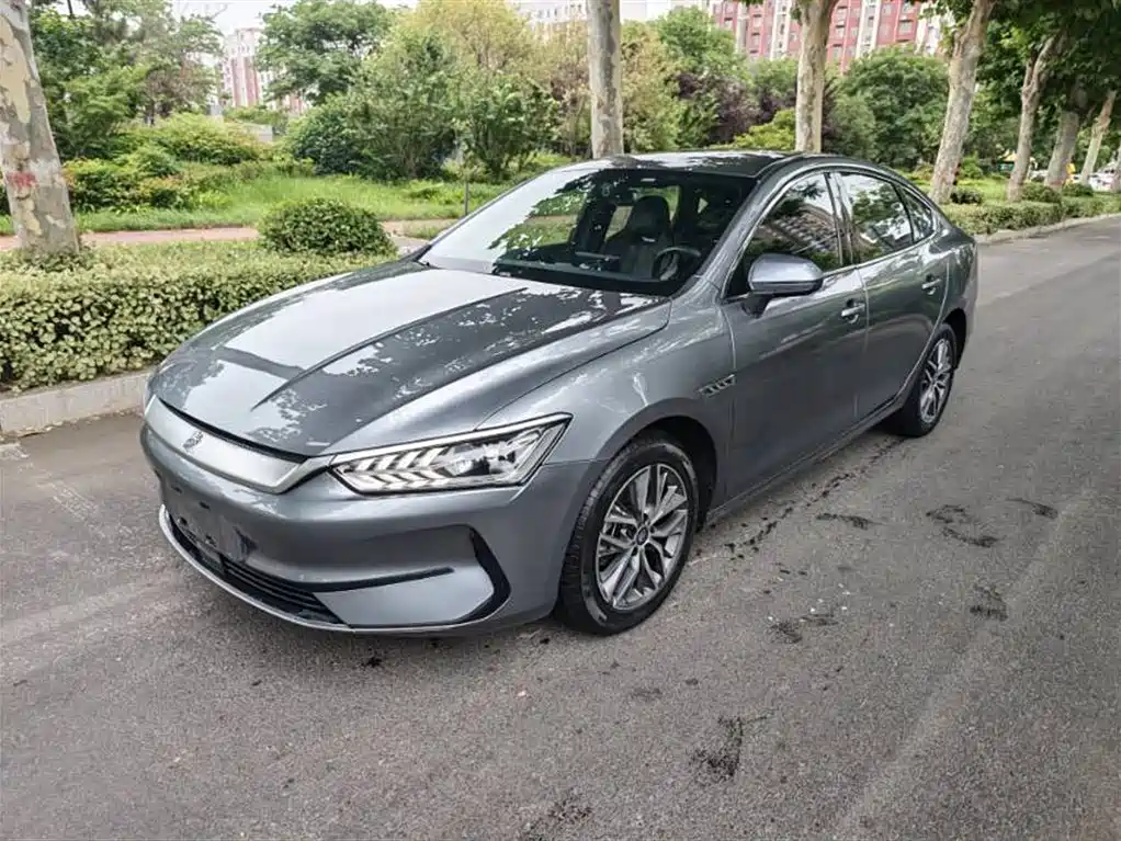 BYD Qin PLUS 2021 EV 400KM Luxury Model