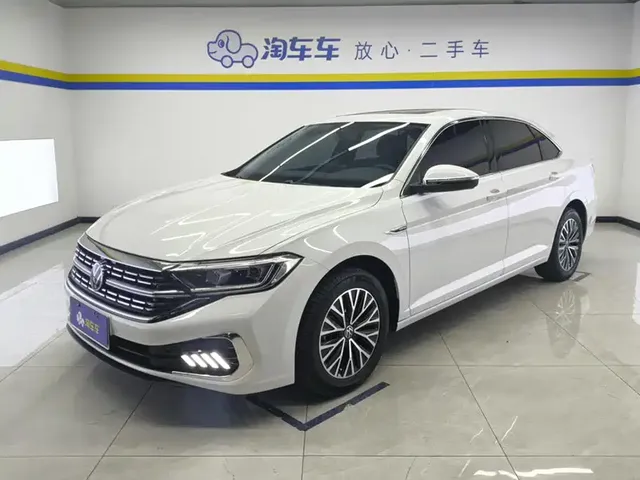 Volkswagen Sagitar 2024 200TSI DSG Flying Edition