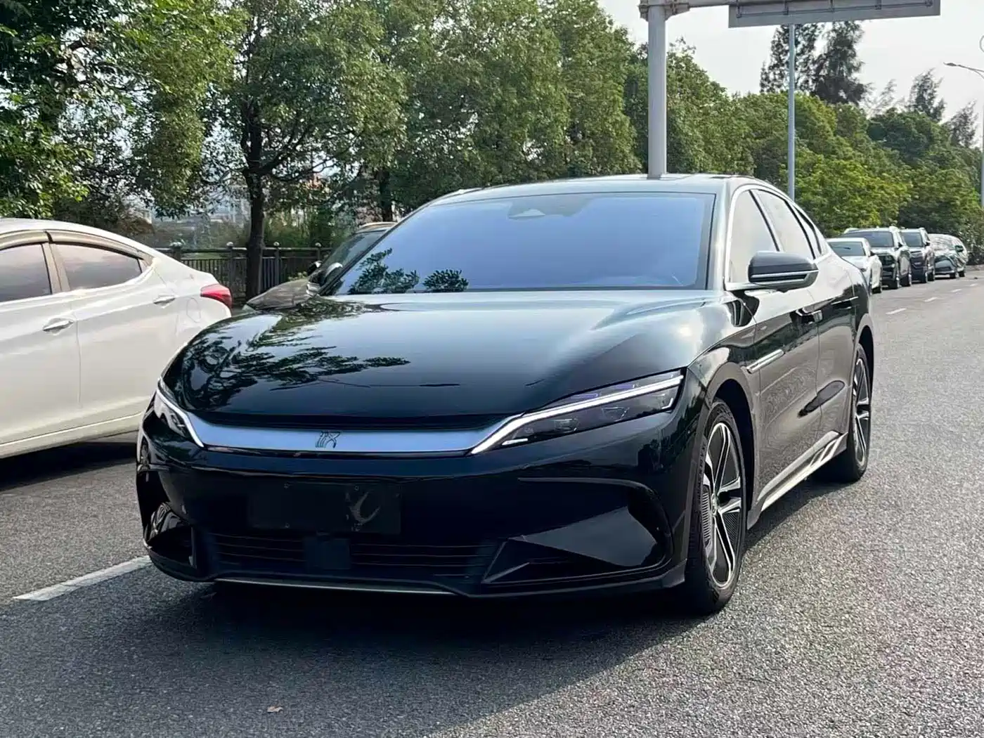 BYD Han 2023 EV Champion Edition 605KM FWD Premium