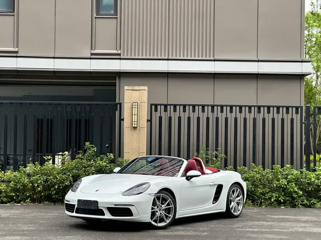 Porsche 718 2022 Boxster 2.0T