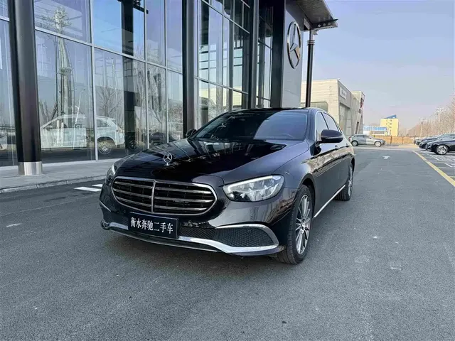 Mercedes-Benz E-Class 2023 Facelift E 260 L