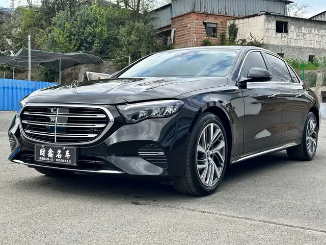 Mercedes-Benz E-Class 2025 E 300 L Fashion