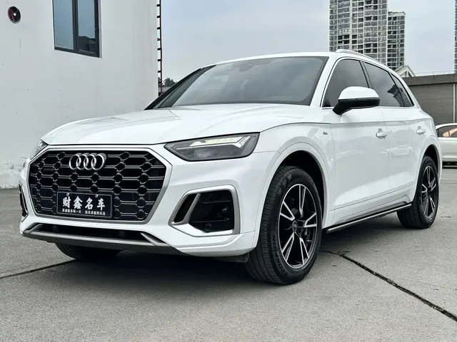 Audi Q5L 2024 Model 40 TFSI Fashion Dynamic